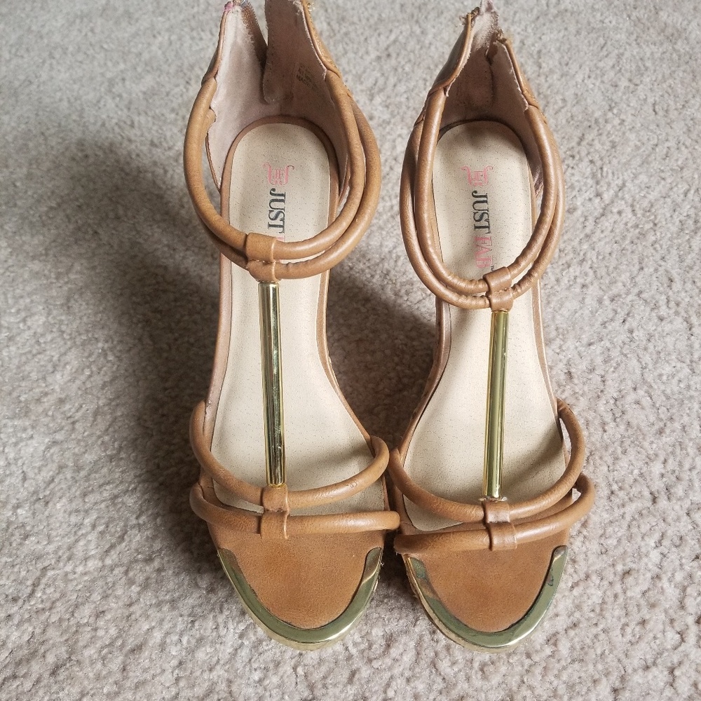 Tan wedges